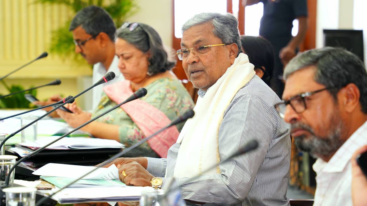 DISHA Meeting: ಕೇಂದ್ರದ ಯೋಜನೆಗಳಿಗೆ ಬಾರದ ಹಣ: ದಿಶಾ ಸಭೆಯಲ್ಲಿ ಸಿಎಂ ಅಸಮಾಧಾನ