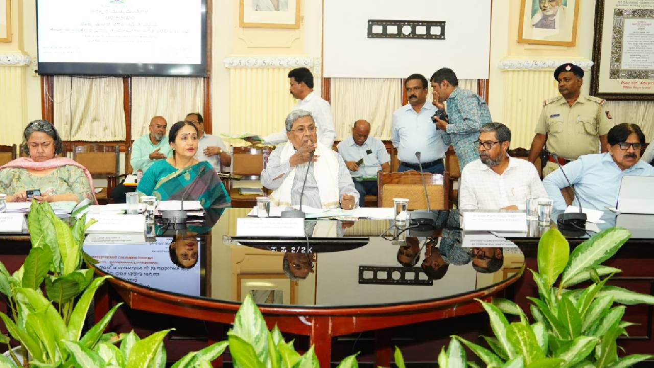ನರೇಗಾದಲ್ಲಿ ಅಕ್ರಮ ಎಸಗಿದ ಅಧಿಕಾರಿಗಳ ವಿರುದ್ಧ ಕಠಿಣ ಕ್ರಮಕ್ಕೆ ಸಿಎಂ ಸೂಚನೆ