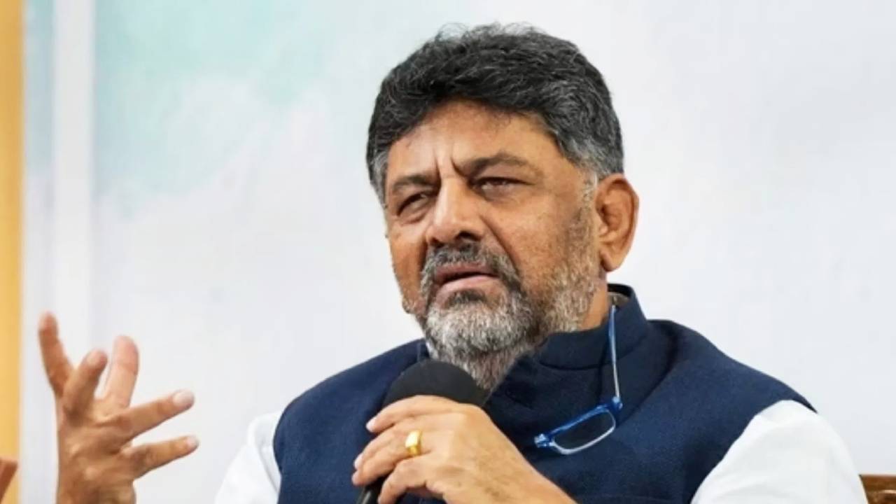 ತೇಜಸ್ವಿ ಸೂರ್ಯ ವಿರುದ್ಧ ಡಿಕೆಶಿ ವಾಗ್ದಾಳಿ