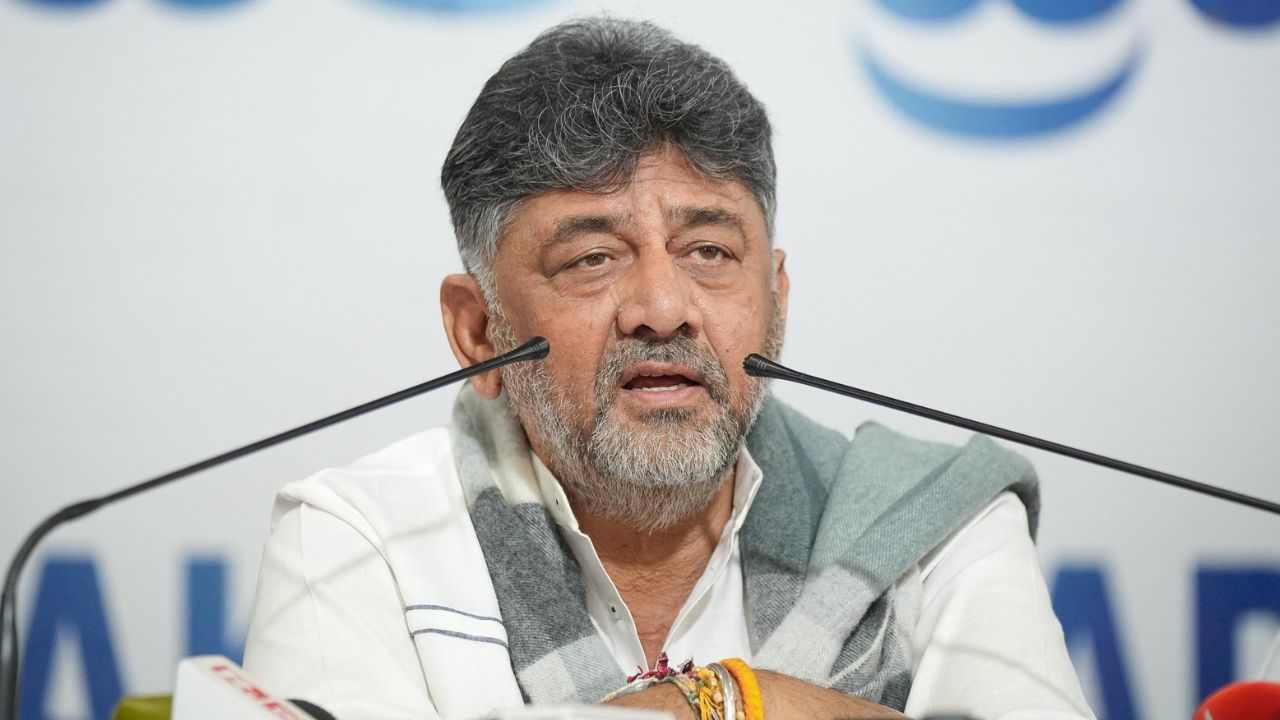 ಜನವರಿ 15ರೊಳಗೆ ಡಿ.ಕೆ.ಶಿವಕುಮಾರ್ ಸಿಎಂ ಆಗ್ತಾರೆ: ಜ್ಯೋತಿಷಿ ಭವಿಷ್ಯ!