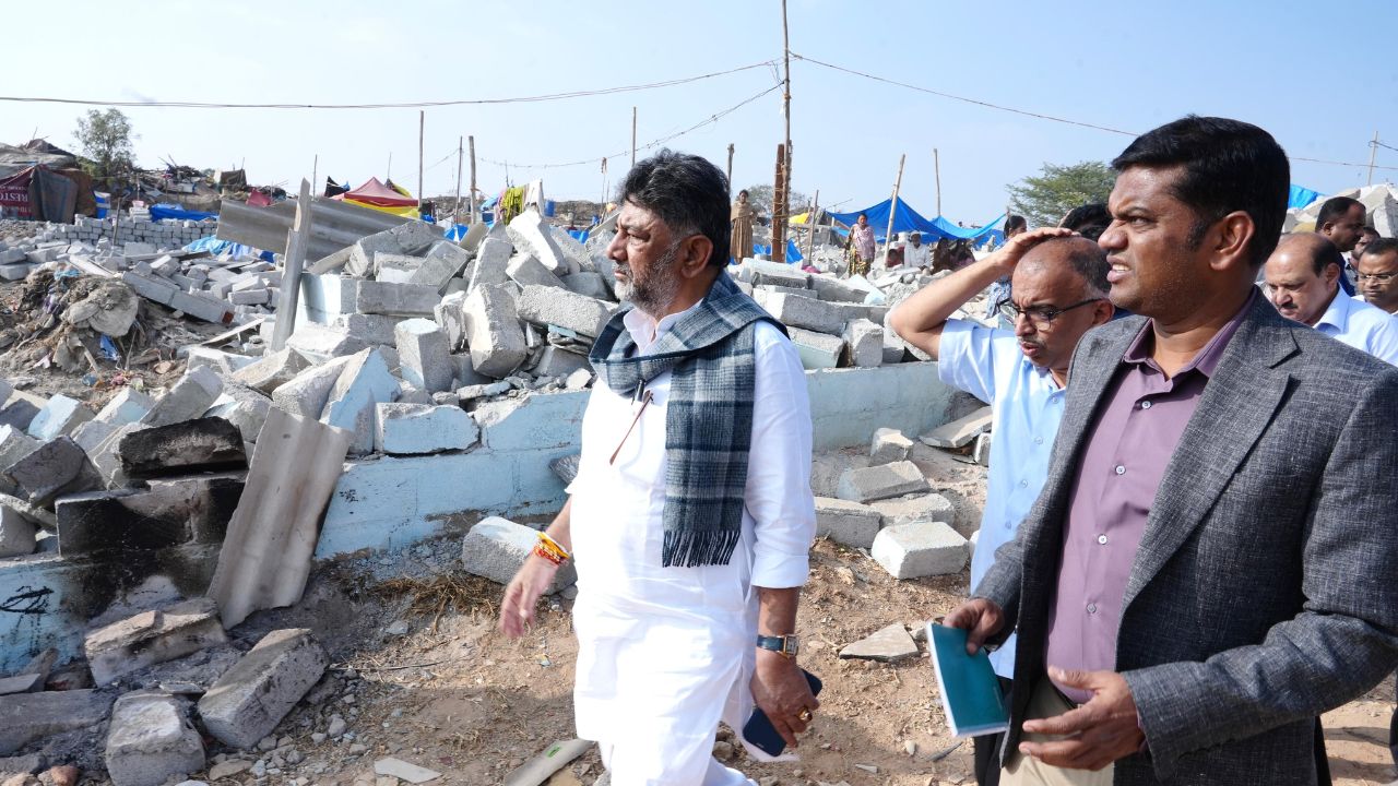 ಚುನಾವಣೆ ಸೋಲಿನ ಭಯದಿಂದ ಕೇರಳ ಸಿಎಂ ಸಲ್ಲದ ರಾಜಕೀಯ: ಡಿಕೆಶಿ