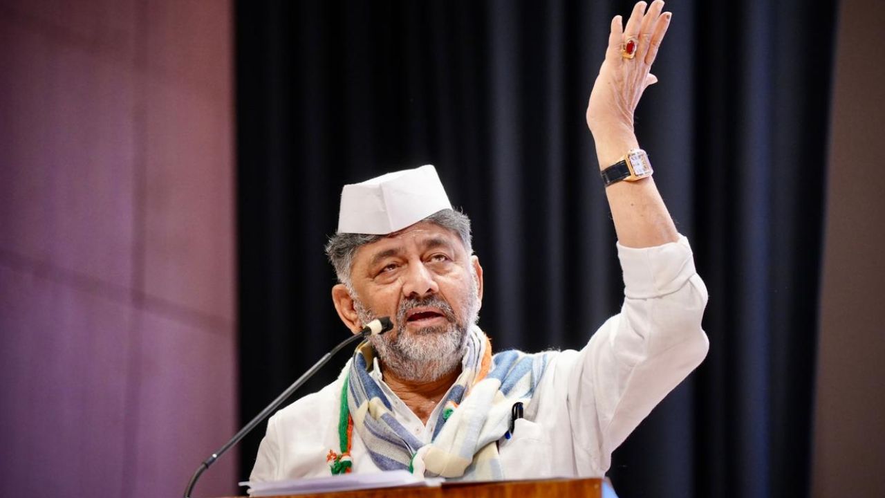 ಇತಿಹಾಸದಿಂದ ಗಾಂಧೀಜಿ ಹೆಸರು ಅಳಿಸಲು ಸಾಧ್ಯವಿಲ್ಲ: ಡಿ.ಕೆ. ಶಿವಕುಮಾರ್