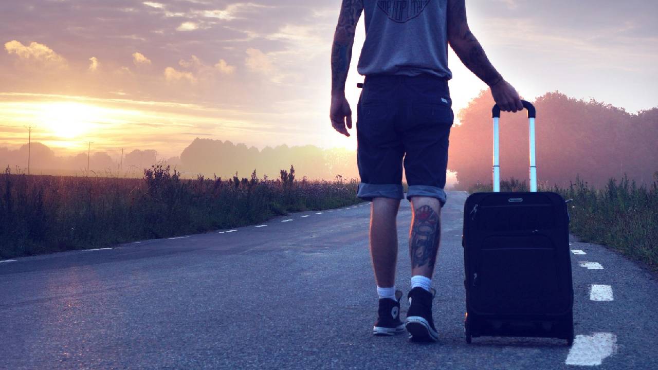 Dasara Holiday Fashion 2025: ದಸರಾ ರಜೆಯ ಮೋಜಿಗೂ ಬಂತು ಹಾಲಿಡೇ ಫ್ಯಾಷನ್ ವೇರ್ಸ್ - Image 1