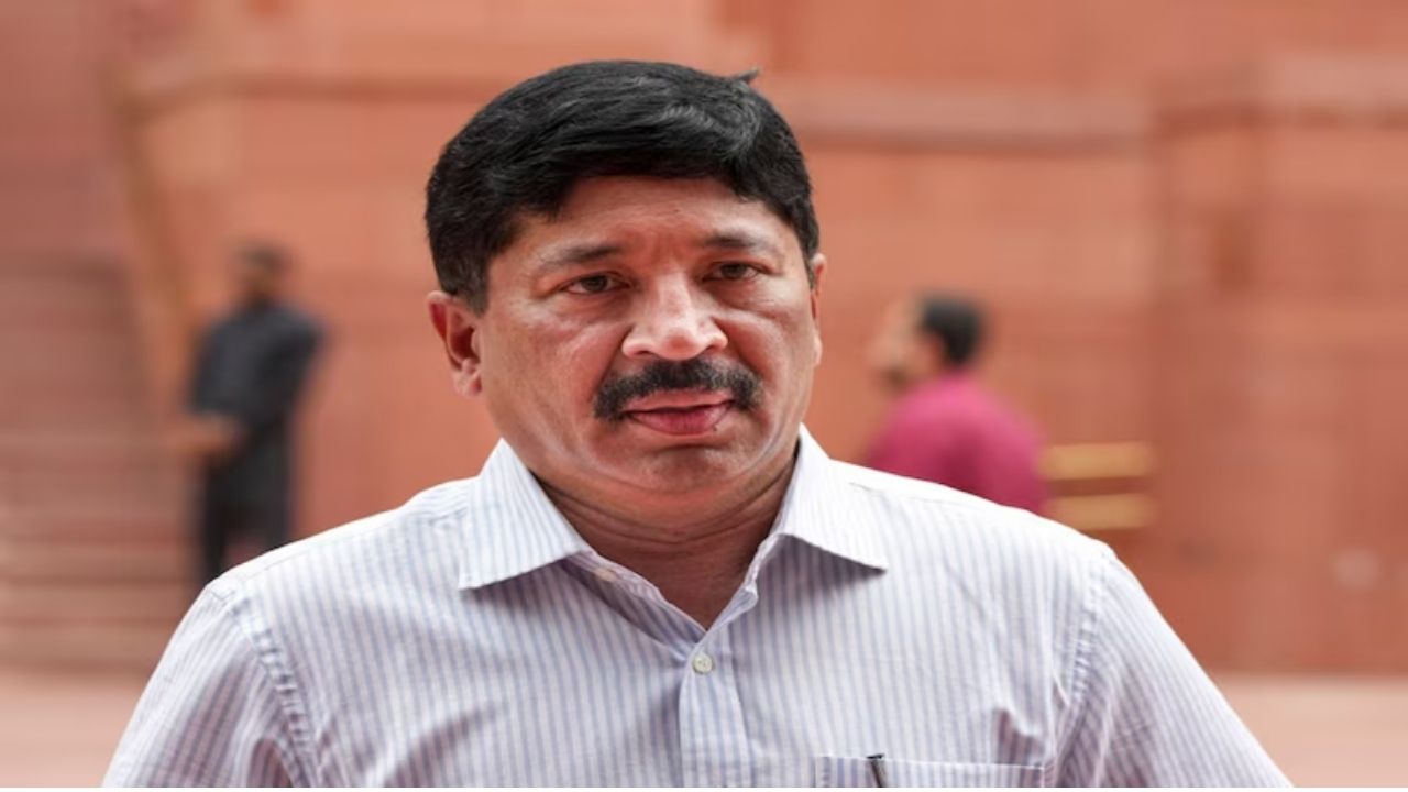 ಉತ್ತರ ಭಾರತದ ಮಹಿಳೆಯರು ಮನೆಯಲ್ಲಿಯೇ ಇರಬೇಕು, ಮಕ್ಕಳನ್ನು ಹೆರಬೇಕು'