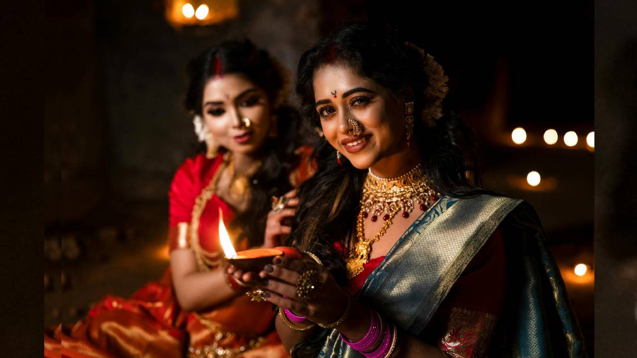 ದೀಪಾವಳಿಯ ರಂಗು ಹೆಚ್ಚಿಸುವ ಡಿಸೈನರ್ವೇರ್ಗಳಿವು