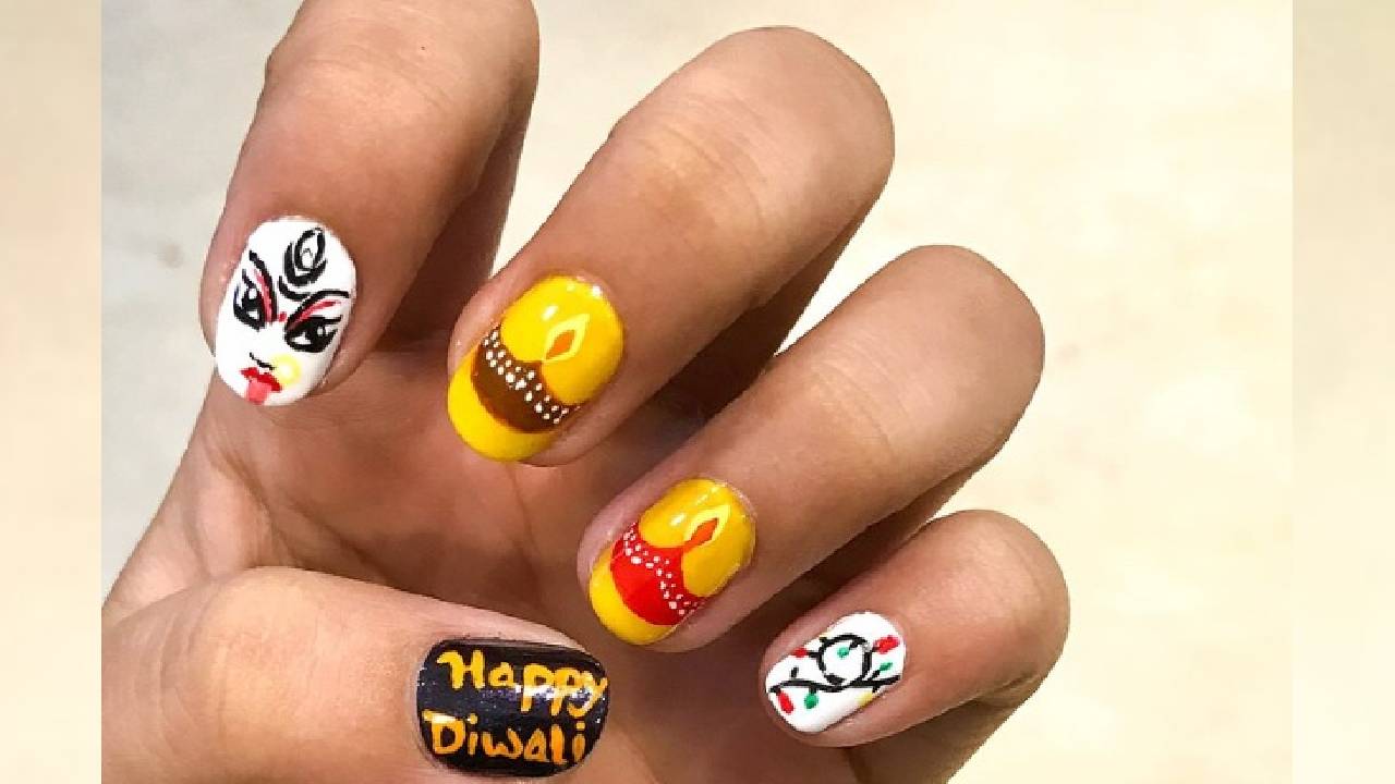 Deepavali Nail art 2025: ದೀಪಾವಳಿ ಸಂಭ್ರಮಕ್ಕೆ ಸಾಕ್ಷಿಯಾಗುತ್ತಿರುವ ನೇಲ್ ಆರ್ಟ್ಗಳಿವು - Image 4