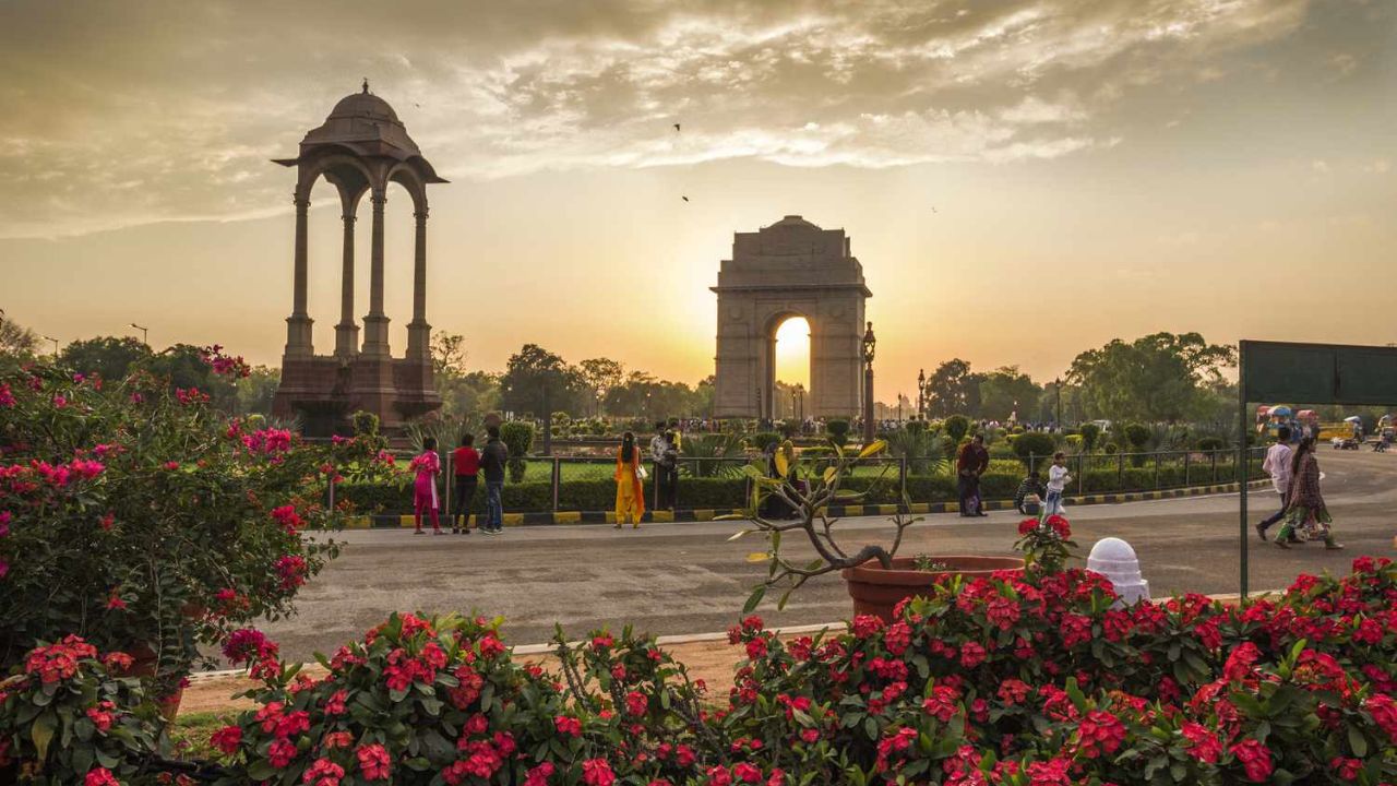 ಕೇರಳ ಮಾತ್ರವಲ್ಲ ಈ ಹಿಂದೆ ನಮ್ಮ ರಾಜ್ಯದ ಹೆಸರೂ ಬದಲಾಗಿತ್ತು: ಇದುವರೆಗೆ ಮರುನಾಮಕರಣಗೊಂಡ ರಾಜ್ಯ, ಕೇಂದ್ರಾಡಳಿತ ಪ್ರದೇಶಗಳ ಪಟ್ಟಿ - Image 8