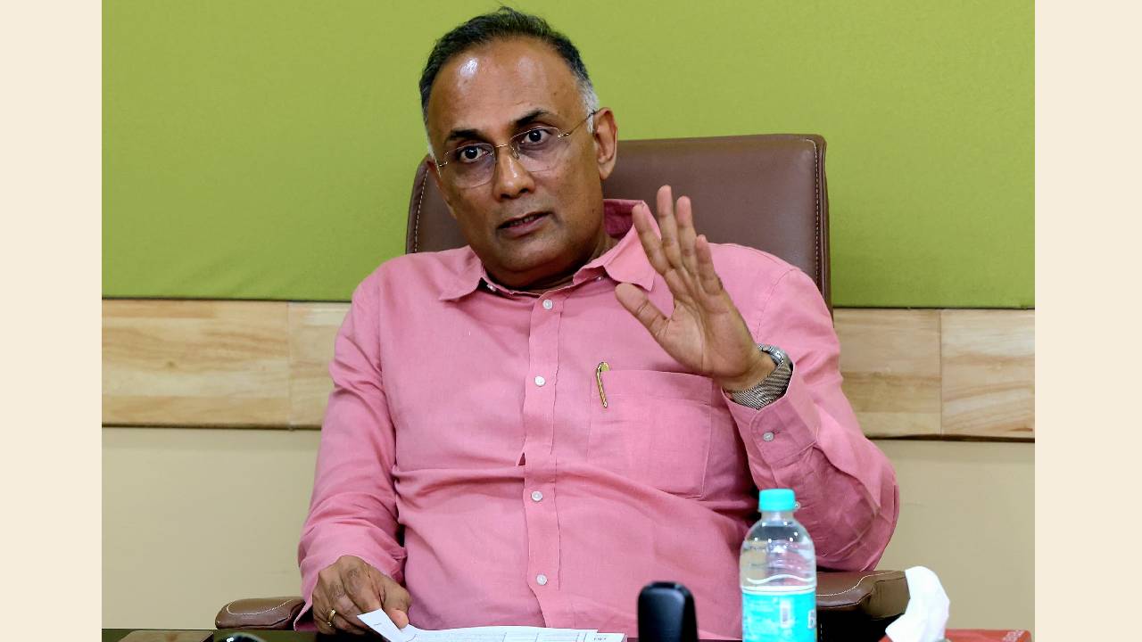 Dinesh Gundu Rao: ಎಲ್ಲ ಜಿಲ್ಲಾಸ್ಪತ್ರೆಗಳಲ್ಲಿ ಅಂಗಾಂಗ ಮರುಪಡೆಯುವಿಕೆ ಕೇಂದ್ರ ಪ್ರಾರಂಭಿಸಿ: ದಿನೇಶ್ ಗುಂಡೂರಾವ್