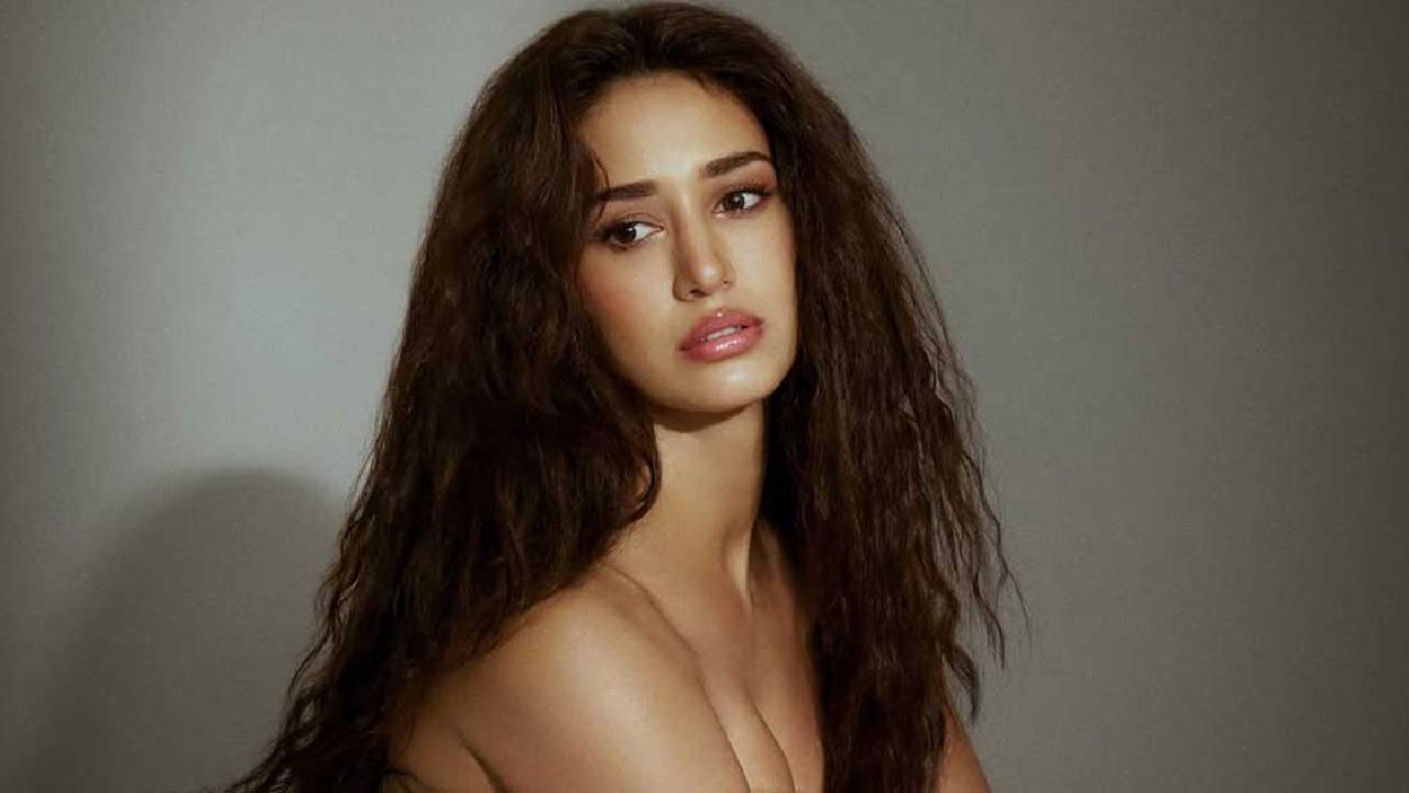 Disha Patani: ಮತ್ತೊಮ್ಮೆ ಪಡ್ಡೆ ಹುಡುಗರ ನಿದ್ದೆ ಕದ್ದ ದಿಶಾ ಪಠಾನಿ: ನಟಿಯ ಬೋಲ್ಡ್ ಫೋಟೊ ಇಲ್ಲಿದೆ - Image 6