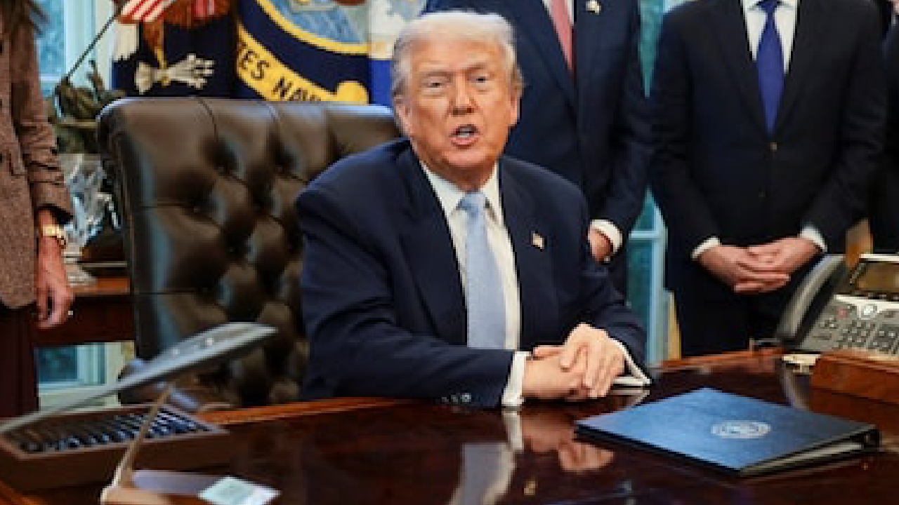 Donald Trump: ಯುದ್ಧ ನಿಲ್ಲಿಸದಿದ್ದರೆ ಮೂರನೇ ಮಹಾಯುದ್ಧ ಫಿಕ್ಸ್‌; ರಷ್ಯಾ- ಉಕ್ರೇನ್‌ಗೆ ನೇರ ಎಚ್ಚರಿಕೆ ಕೊಟ್ಟ ಟ್ರಂಪ್‌