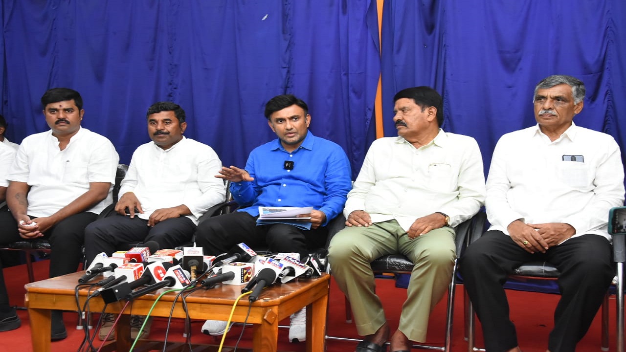 MP Dr K Sudhakar: ಬಯಲುಸೀಮೆಗೆ ಒತ್ತು ನೀಡಿ, ಎತ್ತಿನಹೊಳೆ ಯೋಜನೆ ಪೂರ್ಣಗೊಳಿಸಿ, ಎಚ್‌ಎನ್‌ ವ್ಯಾಲಿಯಲ್ಲಿ ತೃತೀಯ ಹಂತದ ಶುದ್ಧೀಕರಣ ಮಾಡಿ: ಸಂಸದ ಡಾ.ಕೆ.ಸುಧಾಕರ್‌ ಆಗ್ರಹ