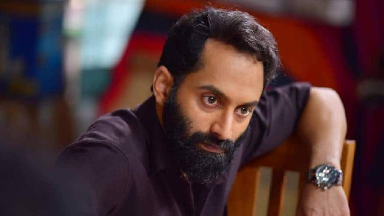 ಫಹಾದ್ ಫಾಸಿಲ್ ಕೀ ಪ್ಯಾಡ್ ಮೊಬೈಲ್ -ಬೆಲೆ ಕೇಳಿದ್ರೆ ಶಾಕ್ ಆಗ್ತೀರಿ!