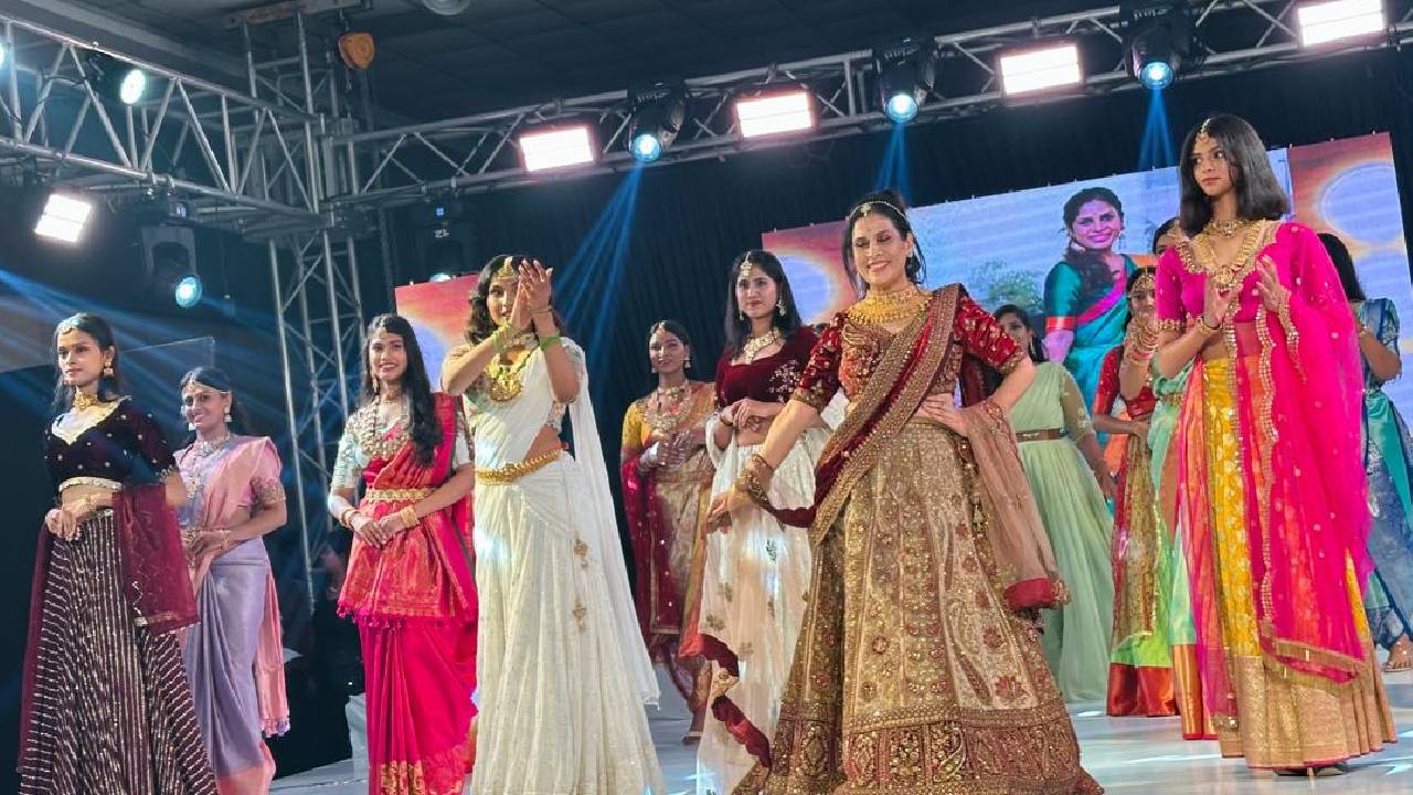 Fashion News 2025: ಉದ್ಯಾನನಗರಿಯಲ್ಲಿ ಯಶಸ್ವಿಯಾದ ಇಂಡಿಯಾ ಫ್ಯಾಷನ್ ಐಕಾನ್ ಶೋ - Image 2