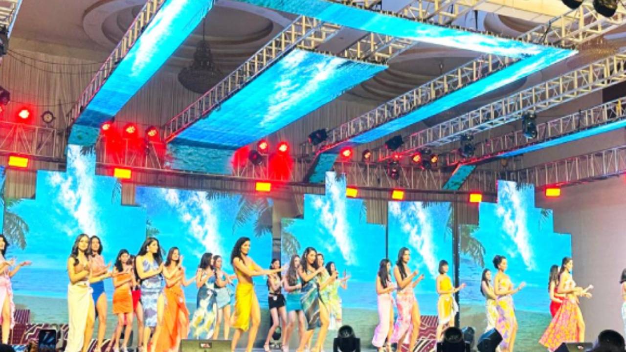 Fashion Ramp Show Trend: ಫ್ಯಾಷನ್ ರ್ಯಾಂಪ್ ಶೋಗಳಲ್ಲಿ ಟ್ರೆಂಡಿಯಾಯ್ತು ವಾಕ್, ಡಾನ್ಸ್ ಕಾನ್ಸೆಪ್ಟ್ - Image 5