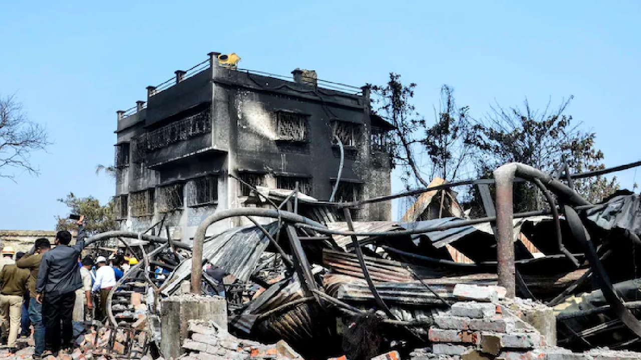 ಕಟ್ಟಡದಲ್ಲಿ ಭಾರೀ ಅಗ್ನಿ ಅವಘಡ ;  21 ಮಂದಿ ಸಜೀವ ದಹನ, 28 ನಾಪತ್ತೆ