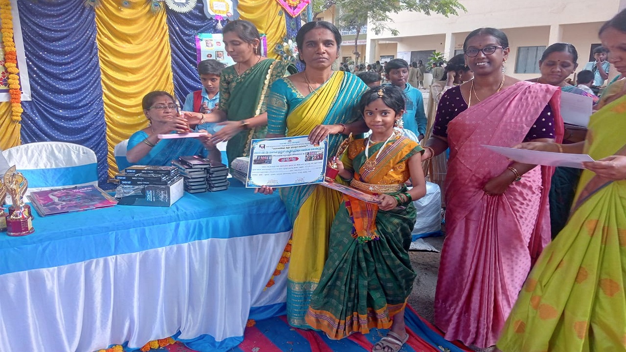 Gauribidanur News: ಪ್ರತಿಭಾ ಕಾರಂಜಿ, ಪಂಚಮಿಗೆ ಪ್ರಥಮ ಬಹುಮಾನ