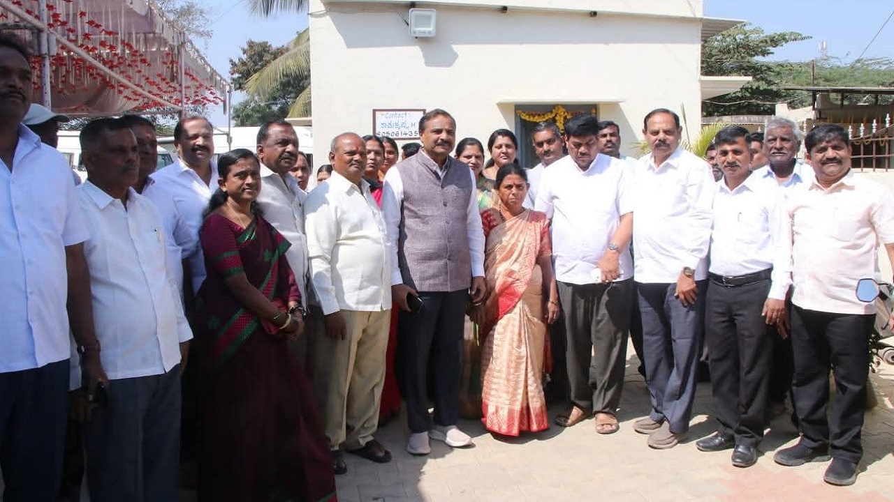 ಕೆಎಚ್ಪಿ ಬಣದ ಅಭ್ಯರ್ಥಿಗಳ ನಾಮಪತ್ರ ಸಲ್ಲಿಕೆ