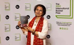 Booker Prize: ಬಾನು ಮುಷ್ತಾಕ್, ಅರುಂಧತಿ ರಾಯ್...; ಪ್ರತಿಷ್ಠಿತ ಬೂಕರ್ ಪ್ರಶಸ್ತಿ ಗೆದ್ದ ಭಾರತೀಯ ಲೇಖಕರು ಇವರೇ ನೋಡಿ - Image 6
