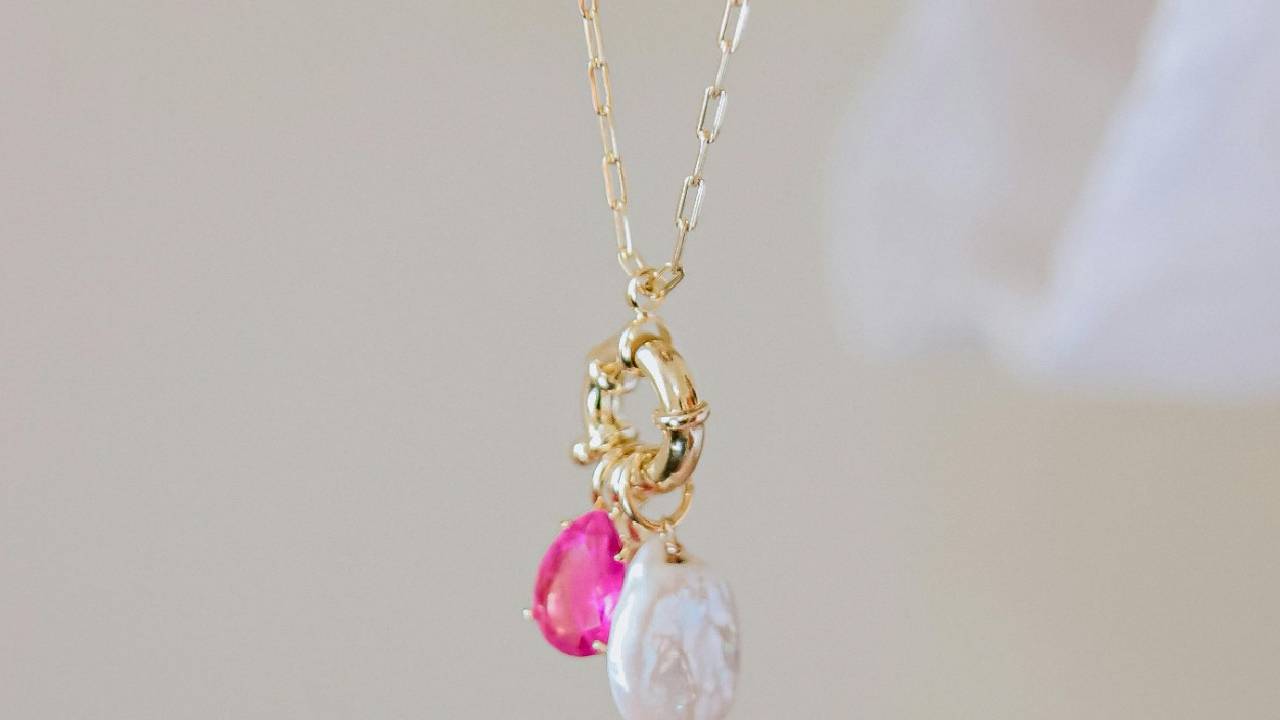 Jewel Fashion 2026: ಜೆಮೆಟ್ರಿಕ್ ಡಿಸೈನ್ ಜ್ಯುವೆಲರಿಗಳ ಜಾದೂ - Image 2