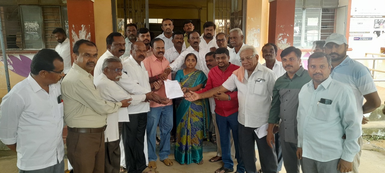 ಎಸ್ಟಿ ಪಟ್ಟಿಗೆ ಅನ್ಯ ಜಾತಿ ಸೇರ್ಪಡೆ ವಿರೋಧಿಸಿ ಪ್ರತಿಭಟನೆ