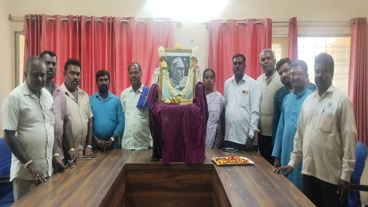 Tumkur (Gubbi) News: ಡಾ.ಬಾಬು ಜಗಜೀವನ ರಾಮ್ ರವರ 39ನೇ ಪುಣ್ಯ ಸ್ಮರಣೆ
