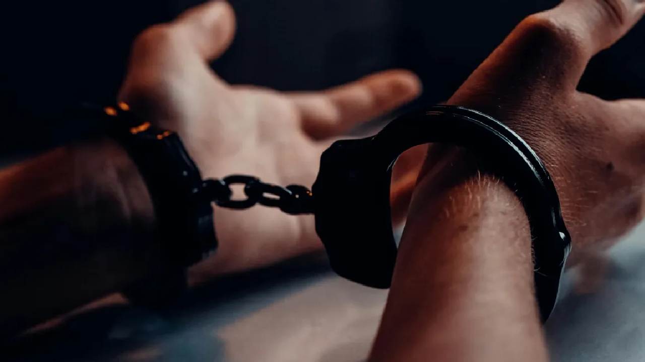 ISI Terrorist: ಭಾರತದಲ್ಲಿ ಅತೀ ದೊಡ್ಡ ಭಾಯೋತ್ಪಾದಕ ದಾಳಿಗೆ ನಡೆಸಿದ್ದ ಸಂಚು ವಿಫಲ; ಐಸಿಸ್ ಉಗ್ರರ ಬಂಧನ