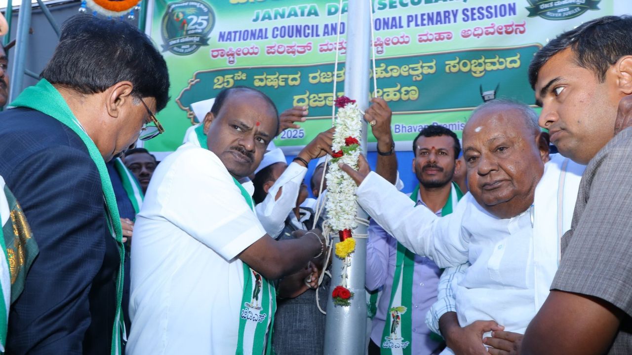 ಶೀಘ್ರವೇ ರಾಜ್ಯ ರಾಜಕೀಯದಲ್ಲಿ ಸ್ಫೋಟಕ ಬೆಳವಣಿಗೆ: ಕುಮಾರಸ್ವಾಮಿ