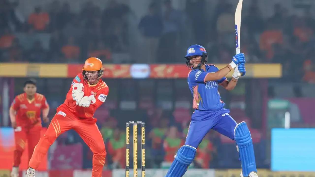 ಇತಿಹಾಸ ಸೃಷ್ಟಿಸಿದ ಹರ್ಮನ್‌ಪ್ರೀತ್ ಕೌರ್; ವಿಶ್ವದ ಮೊದಲ ಆಟಗಾರ್ತಿ