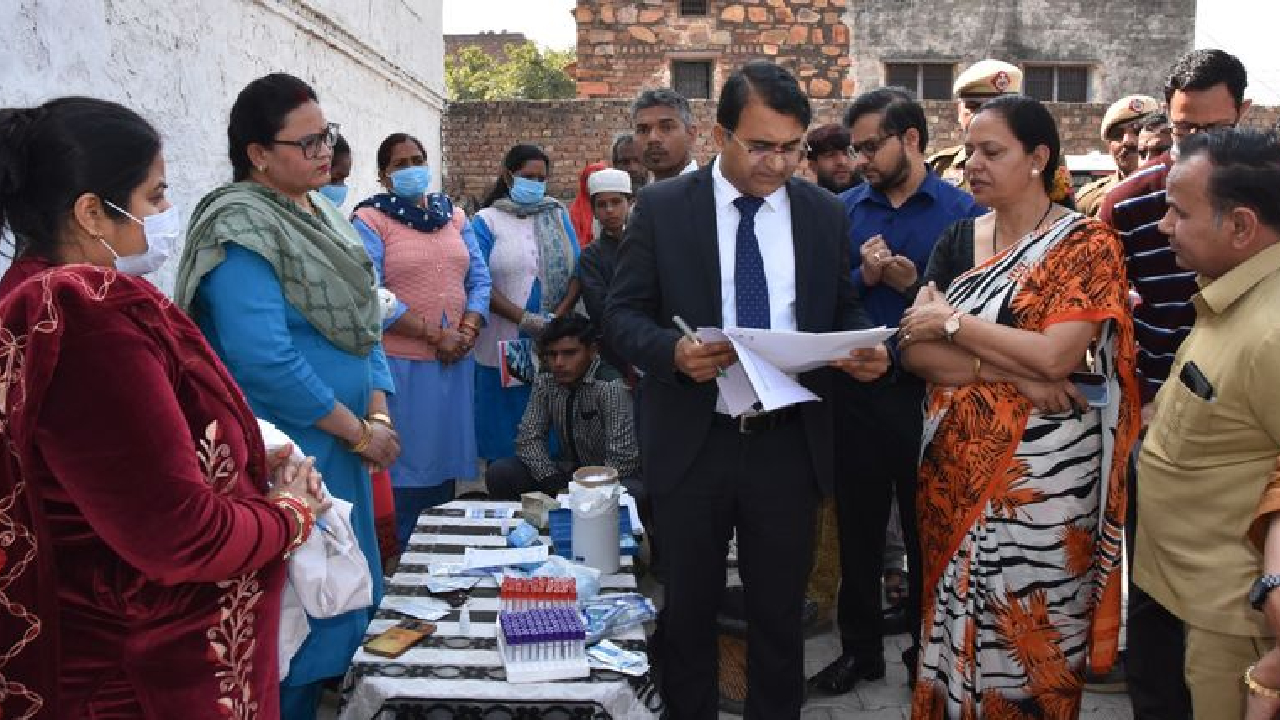 ಒಂದೇ  ಗ್ರಾಮದಲ್ಲಿ 15 ದಿನಗಳಲ್ಲಿ 12 ಸಾವು