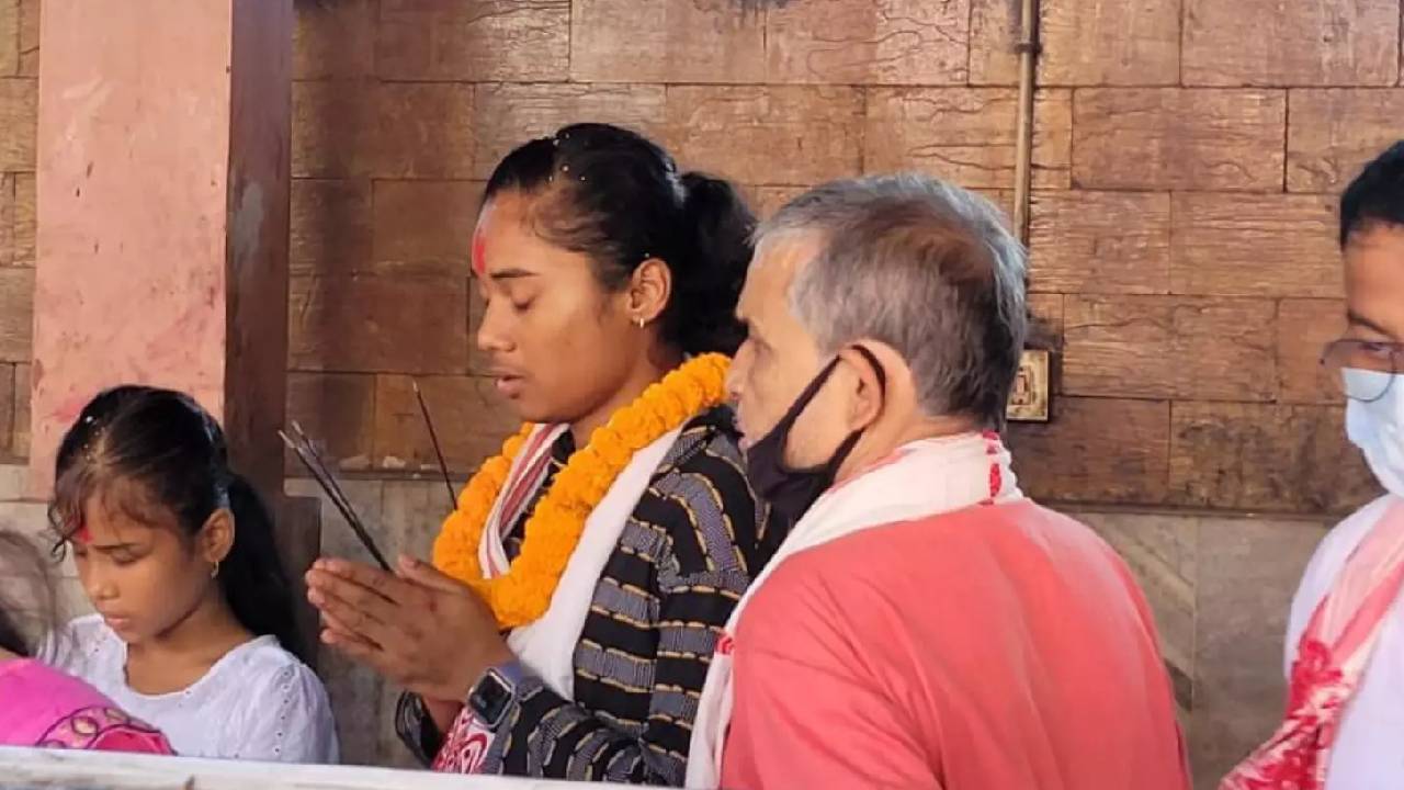 Hima Das: ಮಹಾ ಕುಂಭಮೇಳದಲ್ಲಿ ಸ್ಪ್ರಿಂಟರ್ ಹಿಮಾ ದಾಸ್ ಪವಿತ್ರ ಸ್ನಾನ