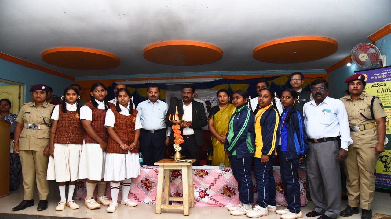 ಆಯೋಗದ ಅಧ್ಯಕ್ಷರ ಚಿಕ್ಕಬಳ್ಳಾಪುರ ಜಿಲ್ಲಾ ಪ್ರವಾಸ