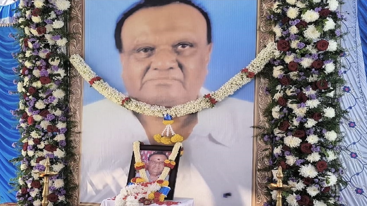 Bagepally News: ಕಾಂಗ್ರೆಸ್ ಹಿರಿಯ ಮುಖಂಡ ಜಿ.ವಿ.ಬಾಬುರೆಡ್ಡಿ ಅಭಿಮಾನಿಗಳಿಂದ ಅನ್ನದಾನ ಹಾಗೂ ನುಡಿನಮನ ಕಾರ್ಯಕ್ರಮ