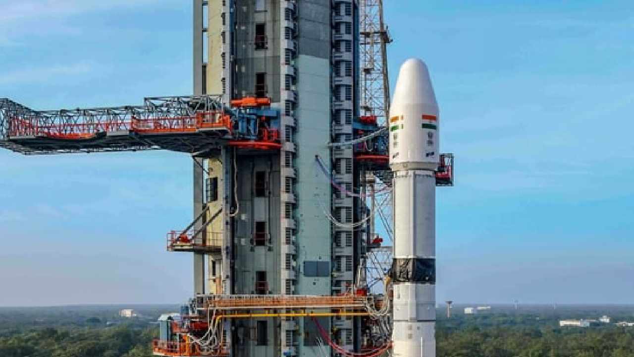 100ನೇ ಮಿಷನ್ಗೆ ಕೌಂಟ್ಡೌನ್! ಇತಿಹಾಸ ಸೃಷ್ಟಿಗೆ ಇಸ್ರೋ ಸಜ್ಜು