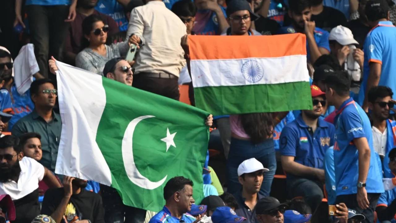 ಪುರುಷರು ಆಡದಿದ್ದರೇನಂತೆ, ಫೆಬ್ರವರಿ 15ಕ್ಕೆ ಭಾರತ- ಪಾಕ್​ ಮಹಿಳಾ ಪಂದ್ಯ