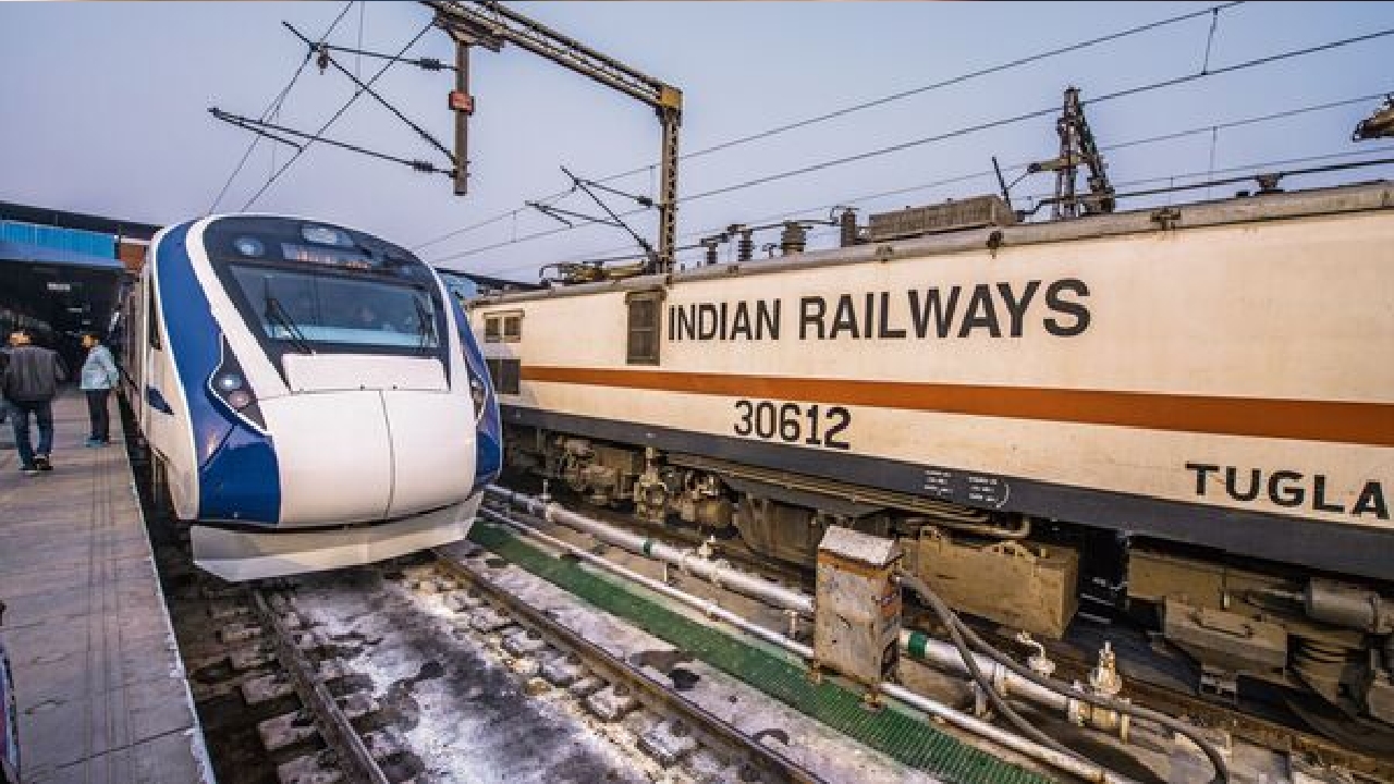 ರೈಲ್ವೆ ಪ್ರಯಾಣಿಕರಿಗೆ ಬಿಗ್‌ ಶಾಕ್‌;  ಟಿಕೆಟ್‌ ದರದಲ್ಲಿ ಹೆಚ್ಚಳ