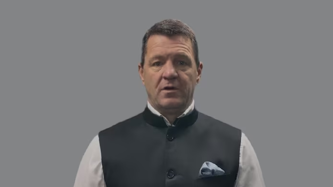 ಇಂಡಿಗೋ ವಿಮಾನ ರದ್ದು; ಪ್ರಯಾಣಿಕರಿಗೆ ಕ್ಷಮೆ ಕೇಳಿದ CEO