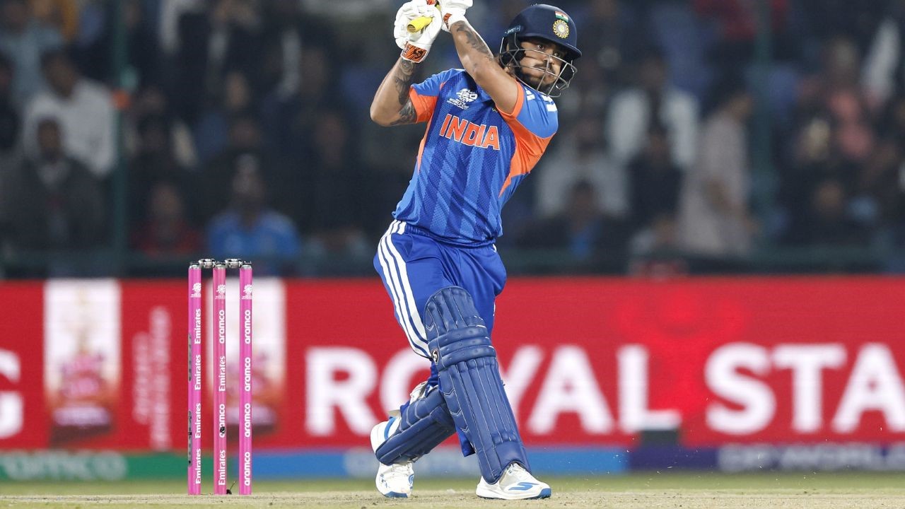 ಕೇವಲ 20‌ ಎಸೆತಗಳಲ್ಲಿ ಅರ್ಧಶತಕ ಬಾರಿಸಿದ ಇಶಾನ್‌ ಕಿಶನ್!