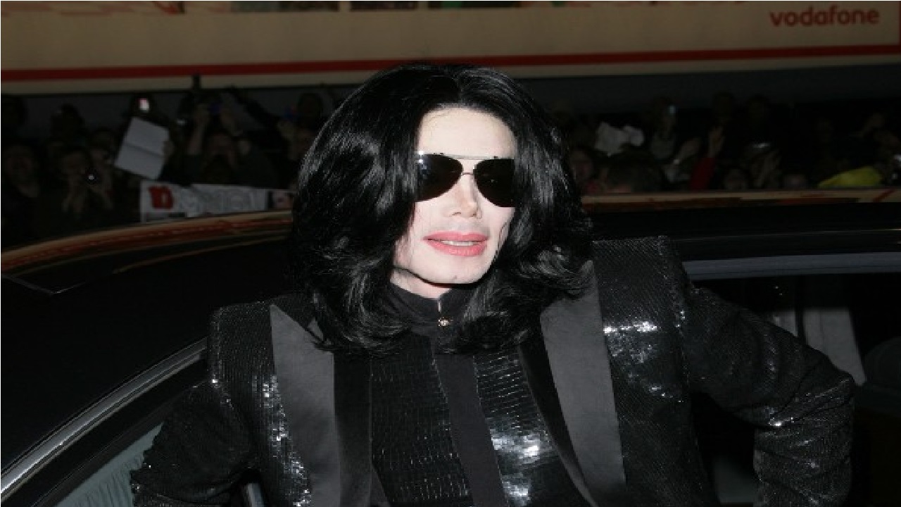 Michael Jackson Death Anniversary: ಸಂಗೀತ ಕ್ಷೇತ್ರದ ಮಾಂತ್ರಿಕ ಪಾಪ್ ದೊರೆ ಮೈಕೆಲ್ ಜಾಕ್ಸನ್ ಬಗ್ಗೆ ನಿಮಗೆಷ್ಟು ಗೊತ್ತು? - Image 2