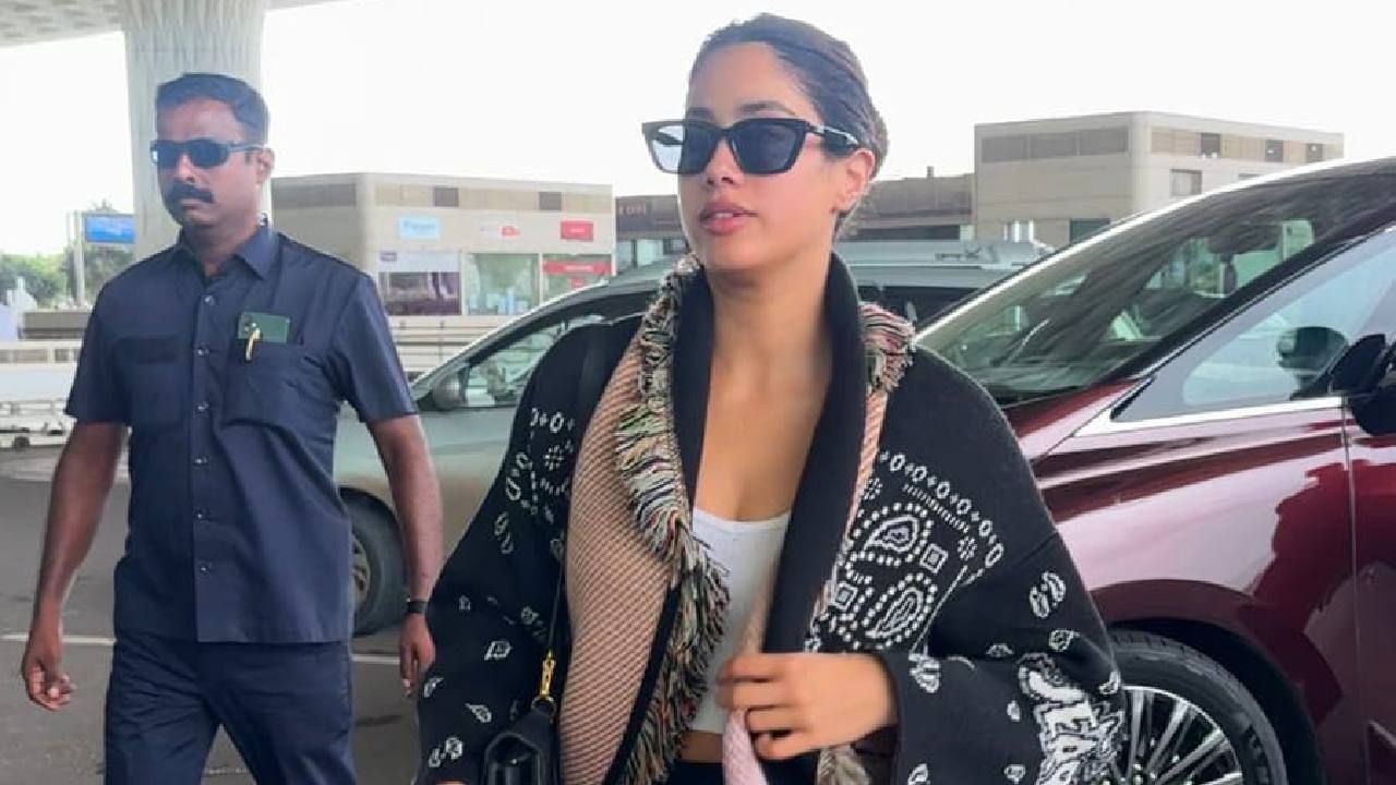 Janhvi Kapoor: ನಟಿ ಜಾನ್ವಿ ಕಪೂರ್ ಬೋಲ್ಡ್ ಲುಕ್ ಗೆ ಪಡ್ಡೆ ಹುಡುಗರು ಫಿದಾ - Image 5