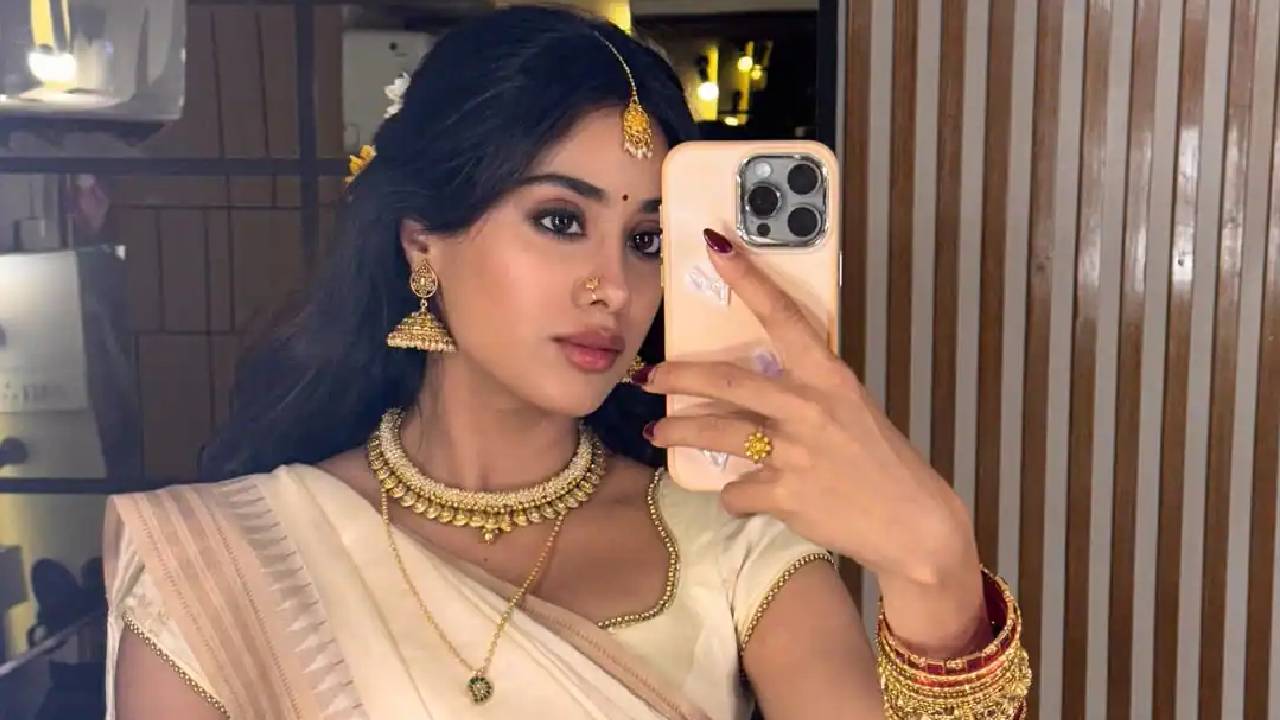 Bollywood Stars: ಕೈಮಗ್ಗದ ಸೀರೆಯಲ್ಲಿ ಮಿಂಚಿದ ಬಾಲಿವುಡ್ ತಾರೆಯರ ಕ್ಯೂಟ್ ಫೋಟೋಶೂಟ್ ಇಲ್ಲಿದೆ! - Image 2