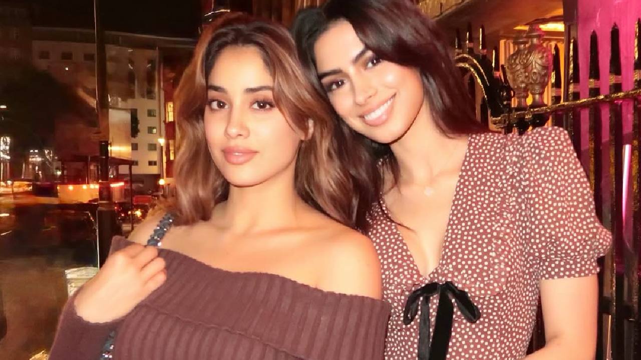 Janhvi Kapoor: ಶ್ರೀದೇವಿ ಪುತ್ರಿಯರ ಲಂಡನ್ ಪ್ರವಾಸ; ಮಸ್ತ್ ಮಸ್ತ್ ಫೋಟೋಸ್ಗೆ ಪೋಸ್ ಕೊಟ್ಟ ಸಿಸ್ಟರ್ಸ್ - Image 5