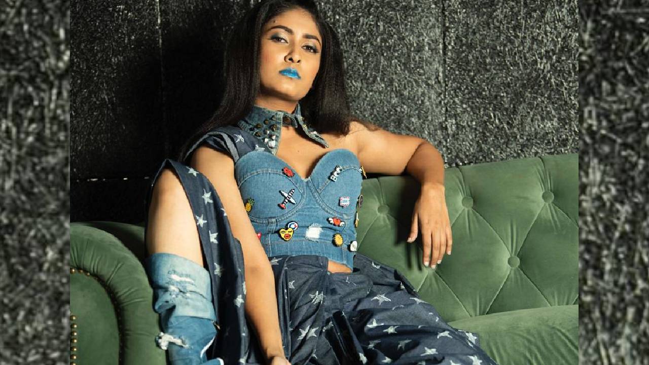 Star Saree Fashion 2025: ಲಕ್ಷ್ಮಿ ಕೃಷ್ಣರ ಜೀನ್ಸ್ ಸೀರೆ ಉಟ್ಟ ನಟಿ ಅರ್ಚನಾ ಜೋಯಿಸ್‌ - Image 3