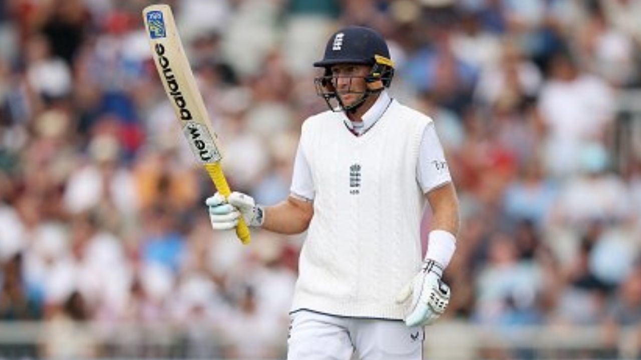 ‌Ashes: ಶತಕ ಸಿಡಿಸಿ ವಿಶೇಷ ದಾಖಲೆ ಬರೆದ ಜೋ ರೂಟ್!