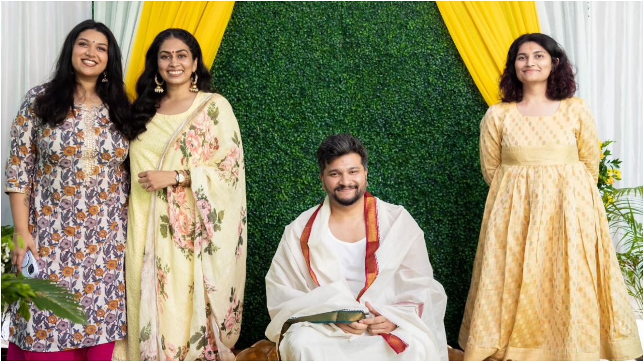 Sanvi Sudeep: ಸುದೀಪ್‌ ಫ್ಯಾಮಿಲಿಯಲ್ಲಿ ಮದುವೆ ಸಂಭ್ರಮ; ಮಗಳಿಗೆ ಅರಿಶಿಣ ಹಚ್ಚಿ ಸಂಭ್ರಮಿಸಿದ ʻಕಿಚ್ಚʼ ದಂಪತಿ - Image 5