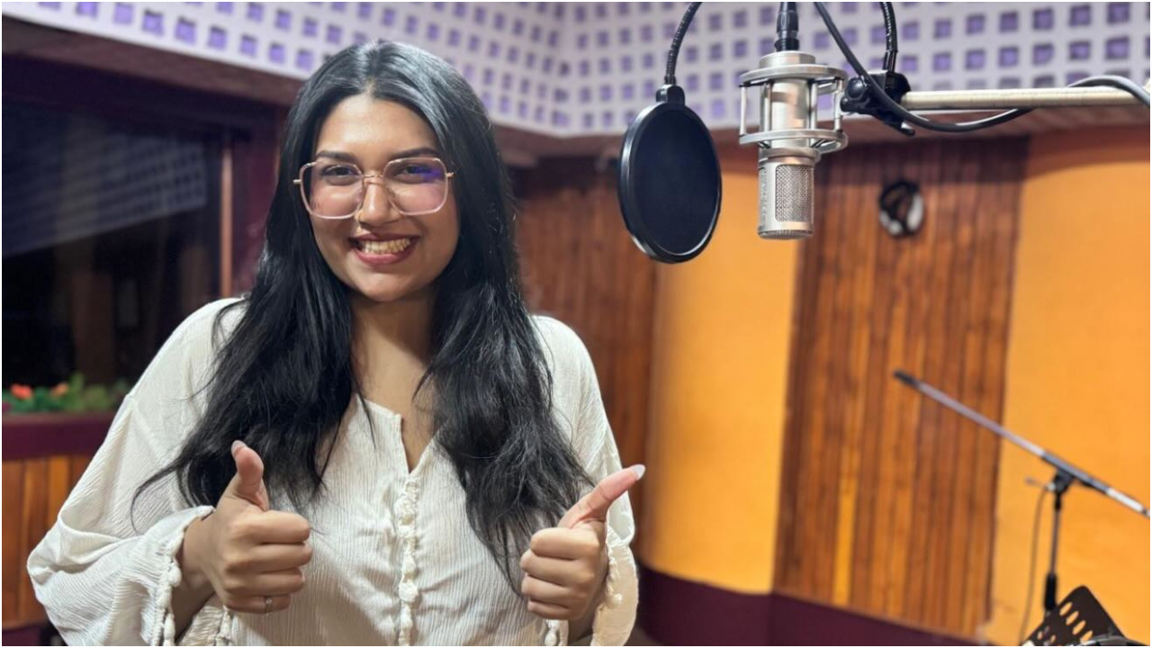 Sanvi Sudeep: ಸುದೀಪ್‌ ಫ್ಯಾಮಿಲಿಯಲ್ಲಿ ಮದುವೆ ಸಂಭ್ರಮ; ಮಗಳಿಗೆ ಅರಿಶಿಣ ಹಚ್ಚಿ ಸಂಭ್ರಮಿಸಿದ ʻಕಿಚ್ಚʼ ದಂಪತಿ - Image 6