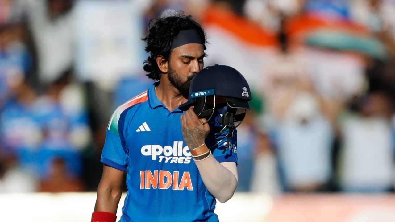 ಶತಕ ಸಿಡಿಸಿ ಡಿ ಕಾಕ್‌ ದಾಖಲೆ ಮುರಿದ ಕನ್ನಡಿಗ ಕೆಎಲ್‌ ರಾಹುಲ್‌!