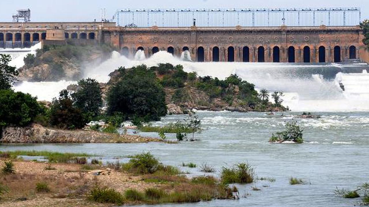 Flood threat: ಪ್ರವಾಹ ಭೀತಿ; ಕಾವೇರಿ ನದಿ ಪಾತ್ರದ ಪ್ರವಾಸಿ ತಾಣಗಳಿಗೆ ನಿರ್ಬಂಧ