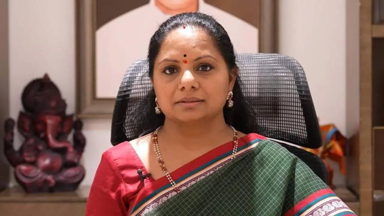 BRS ಪಕ್ಷದಿಂದ ಹೊರನಡೆದ ಕೆ.ಕವಿತಾ