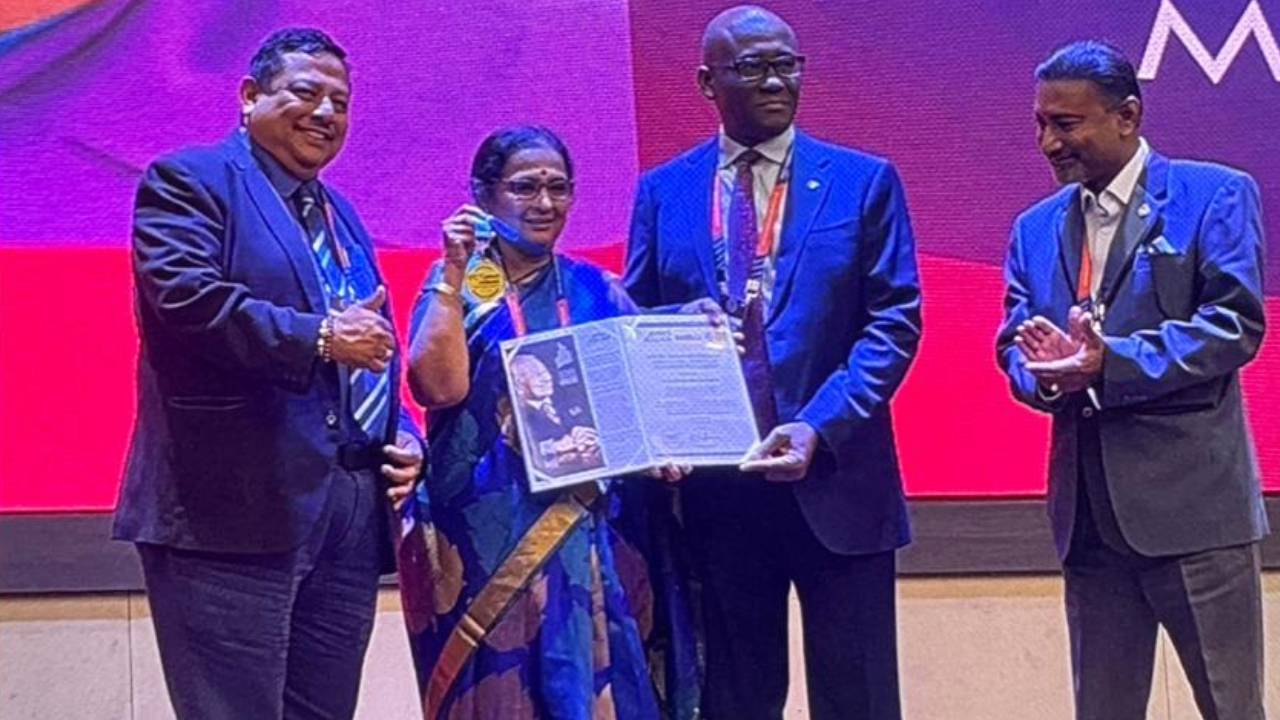 ಉಬುಂಟು ಸಂಸ್ಥಾಪಕಿ ರತ್ನಪ್ರಭಾಗೆ ಜಾಗತಿಕ ನಾಯಕತ್ವ ಗೌರವ