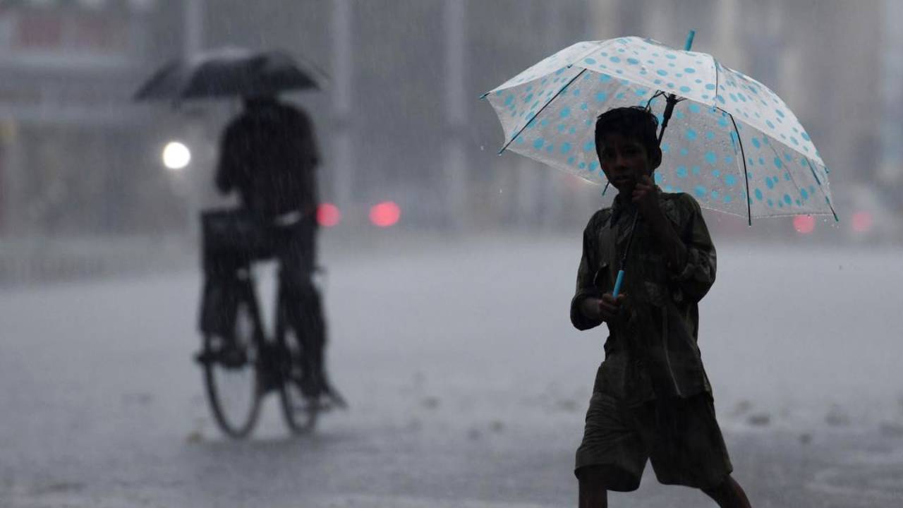 Karnataka Weather: ಇಂದು ಕರಾವಳಿ ಸಹಿತ ಈ ಜಿಲ್ಲೆಗಳಲ್ಲಿ ಸುರಿಯಲಿದೆ ಮಳೆ